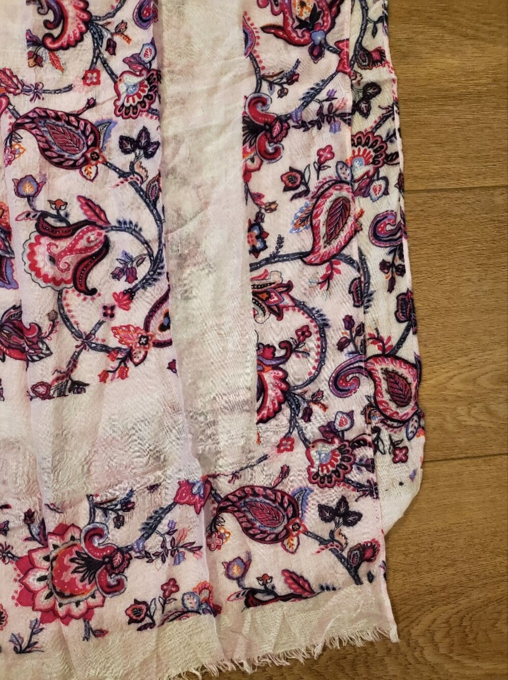 Vera Bradley Light Pink Paisley Women's Scarf - Soft Floral Print - Picture 6 of 11